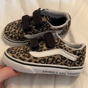 Toddler vans